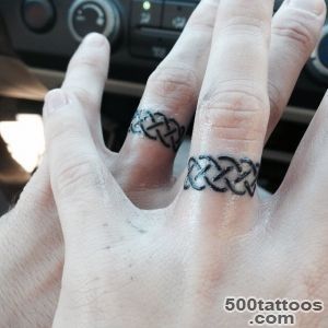 35 Romantic Wedding Ring finger Tattoo designs and ideas_3