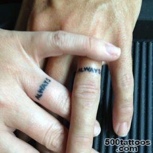 43 Awesome Wedding Ring Tattoos   Weddingomania_5