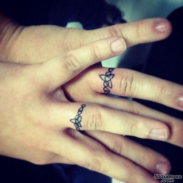 Sweet Wedding Ring Tattoo Ideas For Couples–Psefeed_38