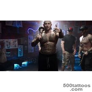 Timothy and his team of premiere video for the song Tattoo SPLETNIK_48