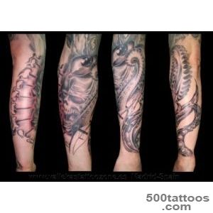 Tatuaje Calavera Biomecanico en brazo  Vallekas Tattoo Zone _49