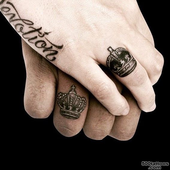 50+ Awesome Matching Tattoos On Fingers_50