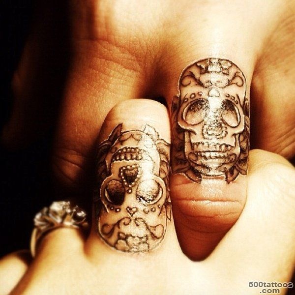 55+ Cute Finger Tattoos  Art and Design_25