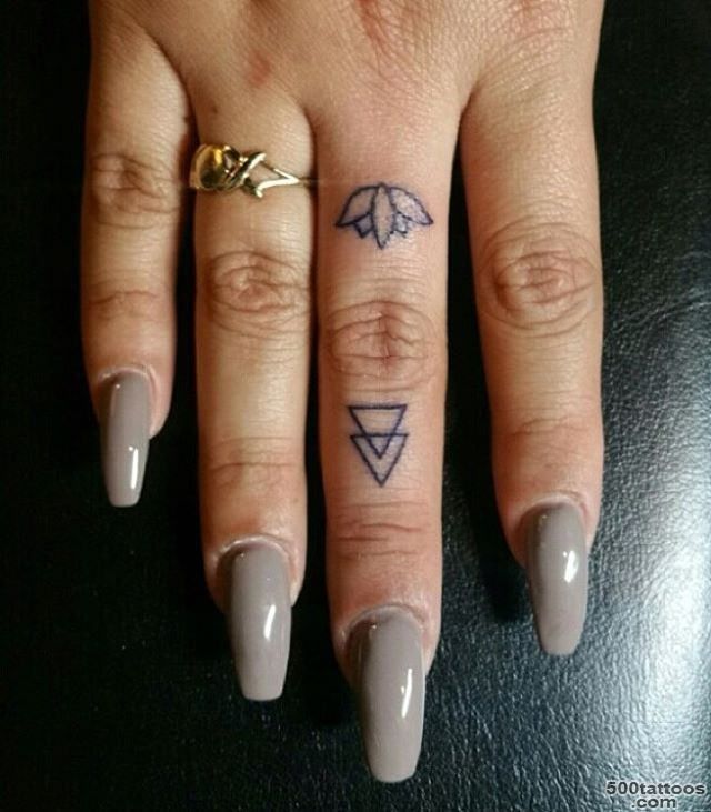 1000+ ideas about Finger Tattoos on Pinterest  Tattoo Ink ..._7