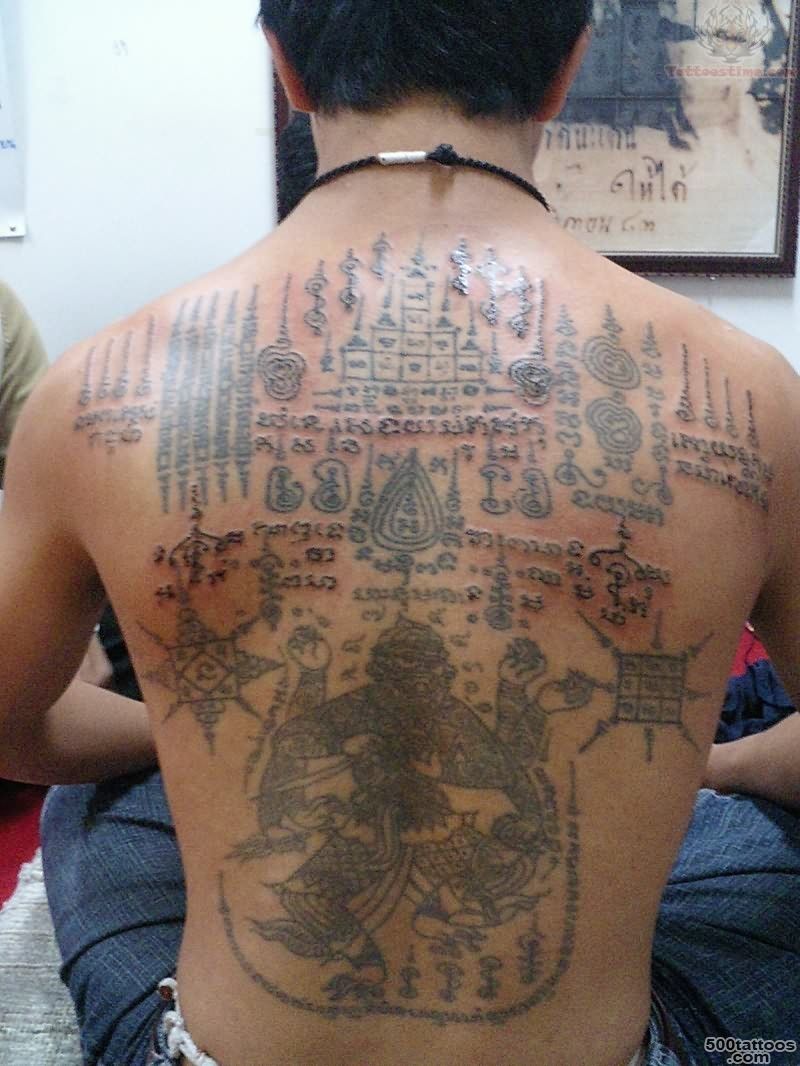 Traditional Thai Tattoo On Full Back For Men_27