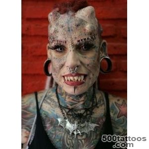 35 Examples of Weird Tattoos and Piercing_23