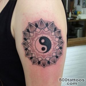 45 Creative Images of Yin Yang Tattoos_41