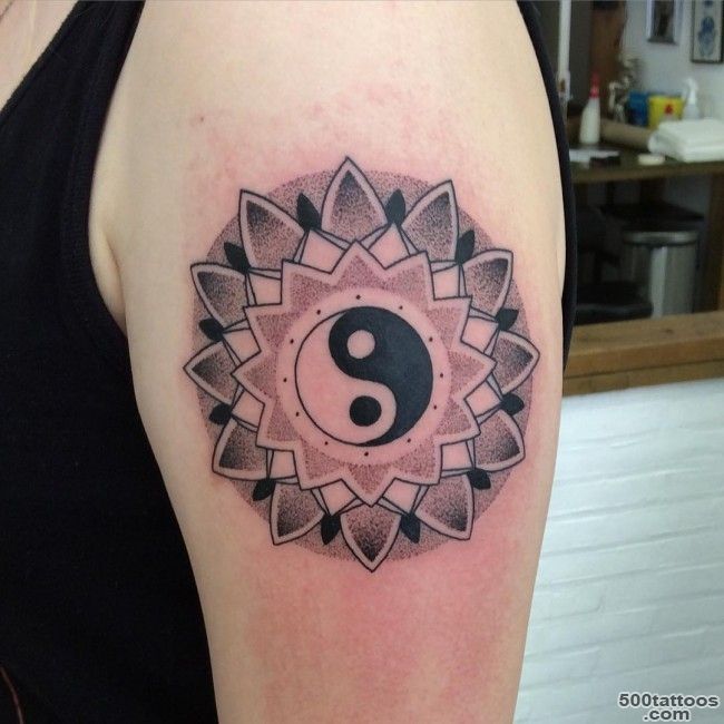 45 Creative Images of Yin Yang Tattoos_41